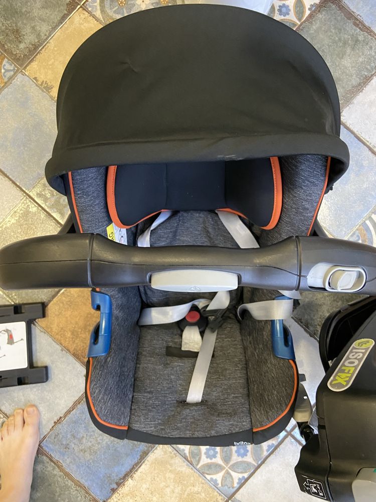 Автокрісло автолюлька  Britax Römer BABY-SAFE PLUS SHR II