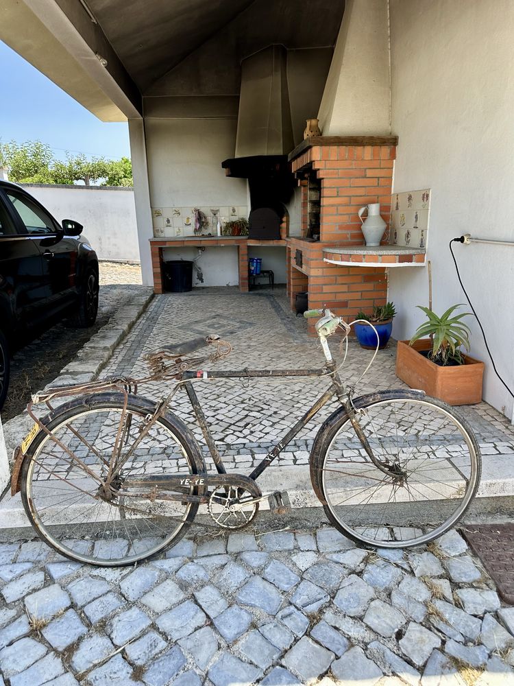 Bicicleta Vintage YE YE – Clássica e Cheia de História
