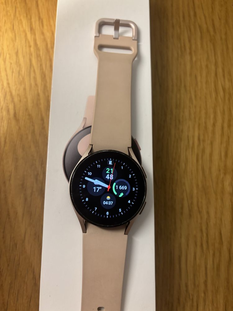 Samsung Galaxsy Watch 4 LTE