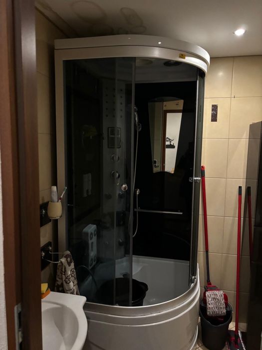 REZERWACJA Oddam sprawną kabinę prysznicową