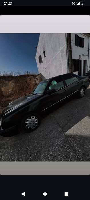 Mercedes Benz E220