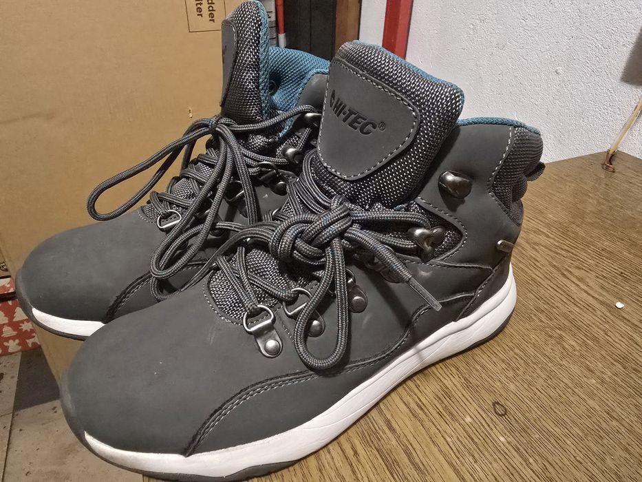 Buty Hi-Tec stan jak nowe.
