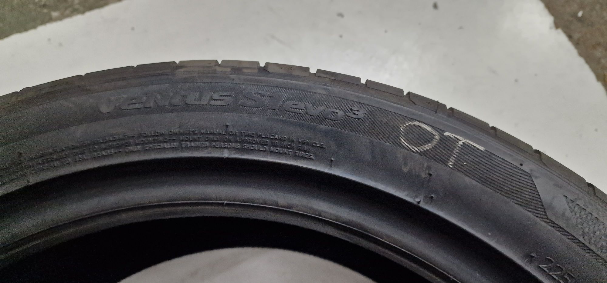 S22 1 x 225/45R18 Hankook Ventus S1 evo3 k127 95Y XL nowa opona letnia