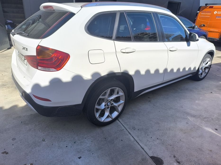 BMW x1 x line motor 2000
