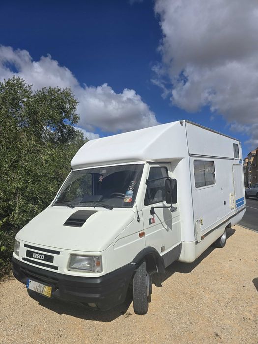 Autocaranava IVECO com GARAGEM de MOTA