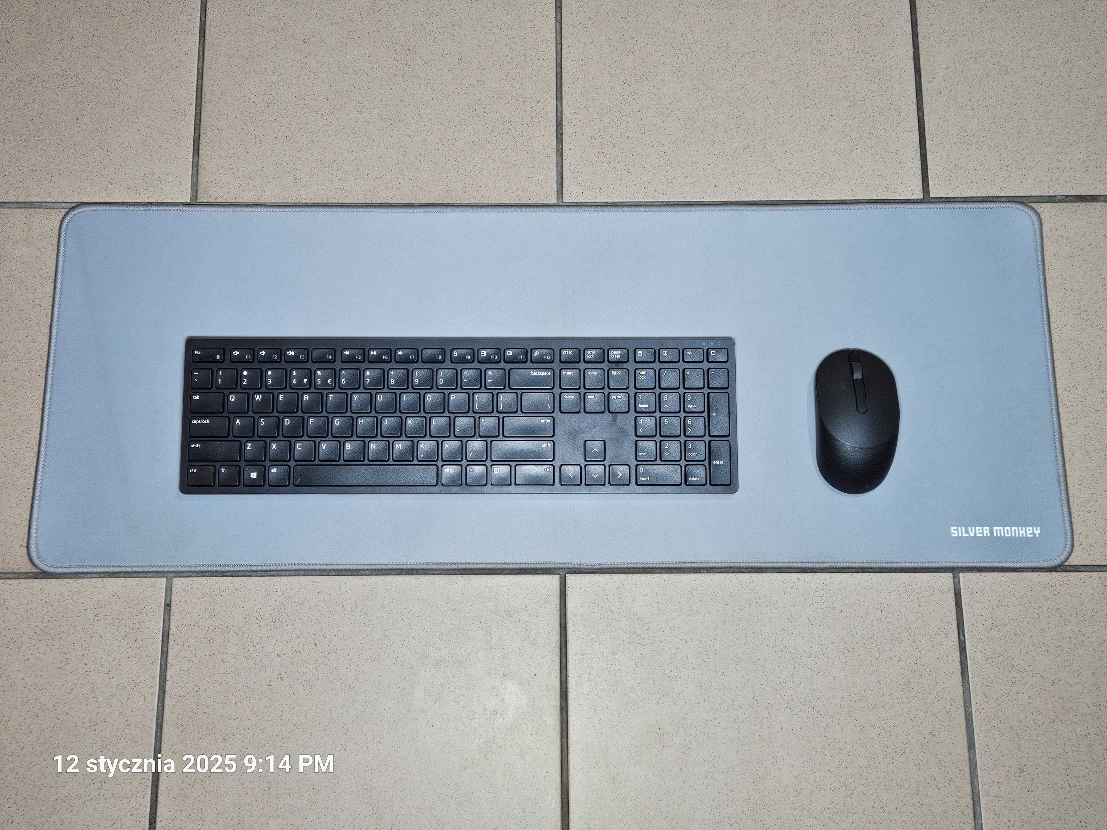 Zestaw komputer DELL Precision 7530 + monitor DELL U2719D + akcesoria