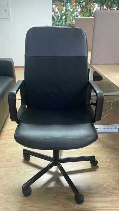 Cadeiras de escritório