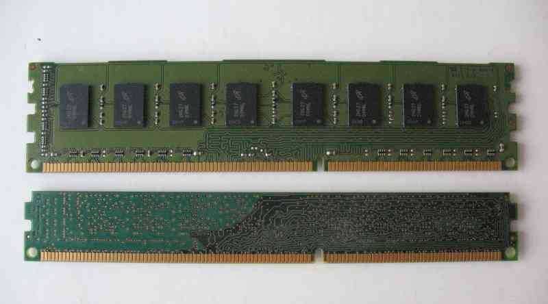 Dwa moduły DDR3 2 x 2 GB  1333 MHz PC-10600 PC-8500 Kingston Micron
