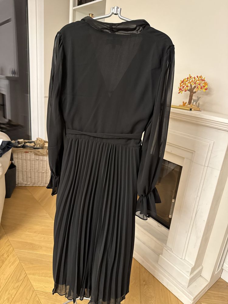 Czarna elegancka sukienka BOOHOO OCCASION – rozmiar UK 14 / EU 42