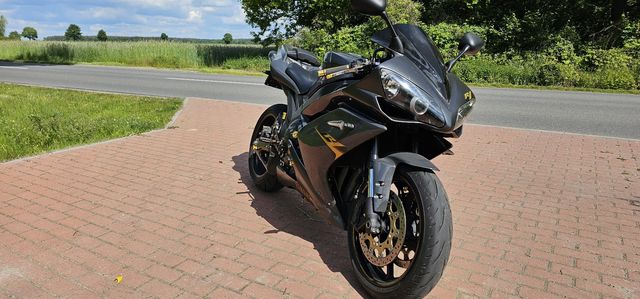 Yamaha r1 rn19 2008