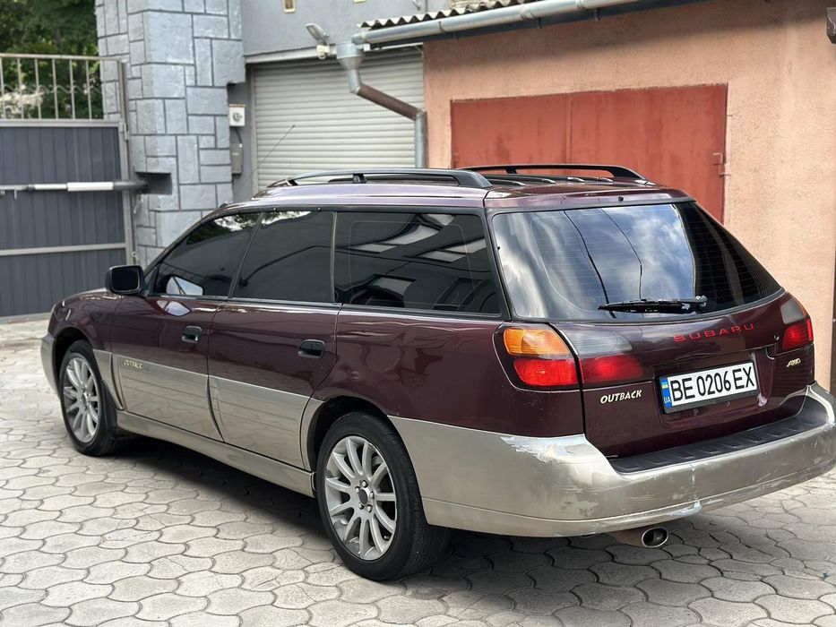 Subaru outback 4x4 Бензин 2.5