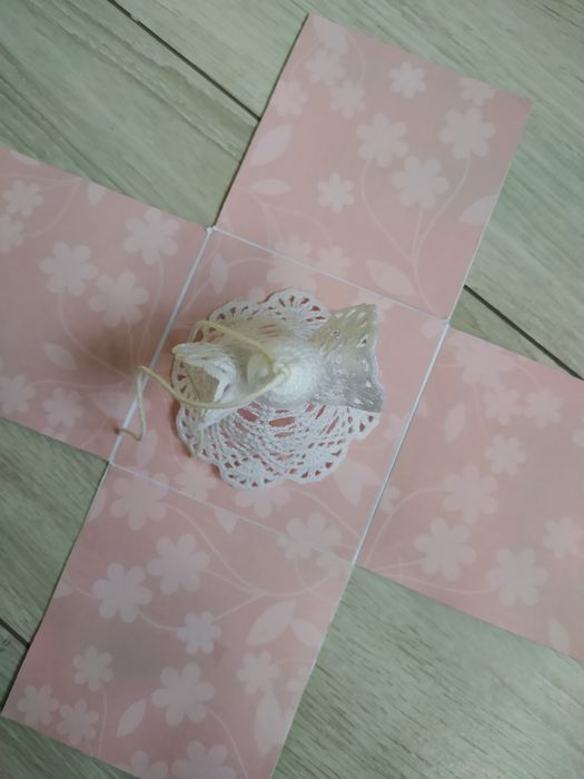 Ręcznie robiony Aniołek-zawieszka na choinkę