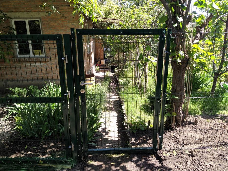 Забор из сварной сетки 3Д. Сетка для забора 3D. Калитки 3Д. Ограждение