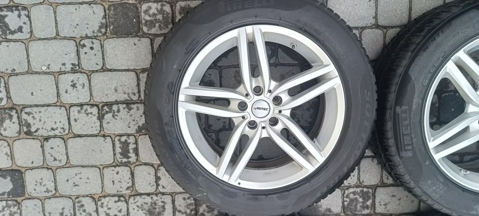 Felgi18 Alutec 5x112 VW Tiguan Audi Q5 opona zima 6mm 2019r kpl