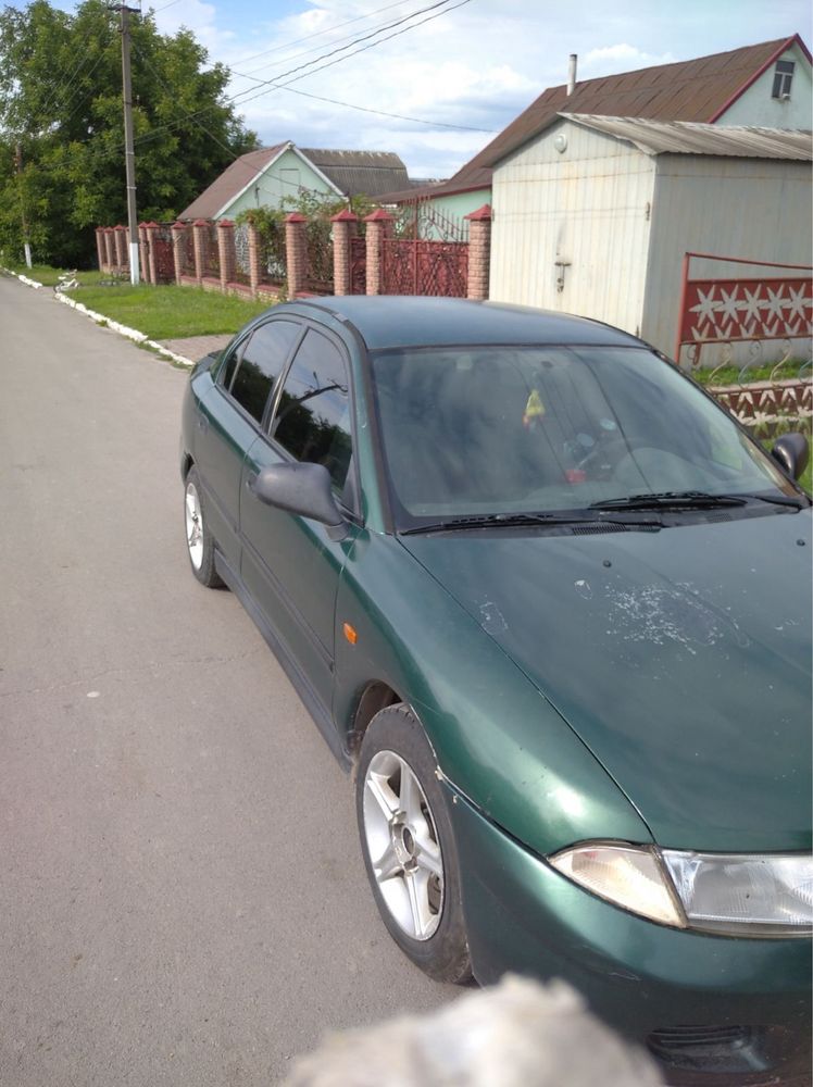 Продам Mitsubishi Carisma