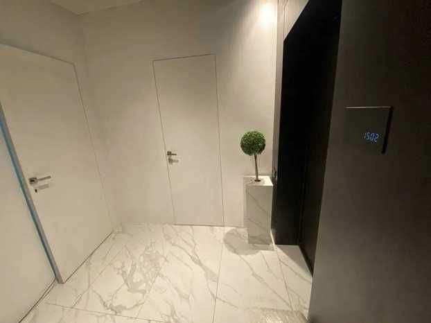 Продаж видової квартири 70 м.кв. Русанівська Гавань