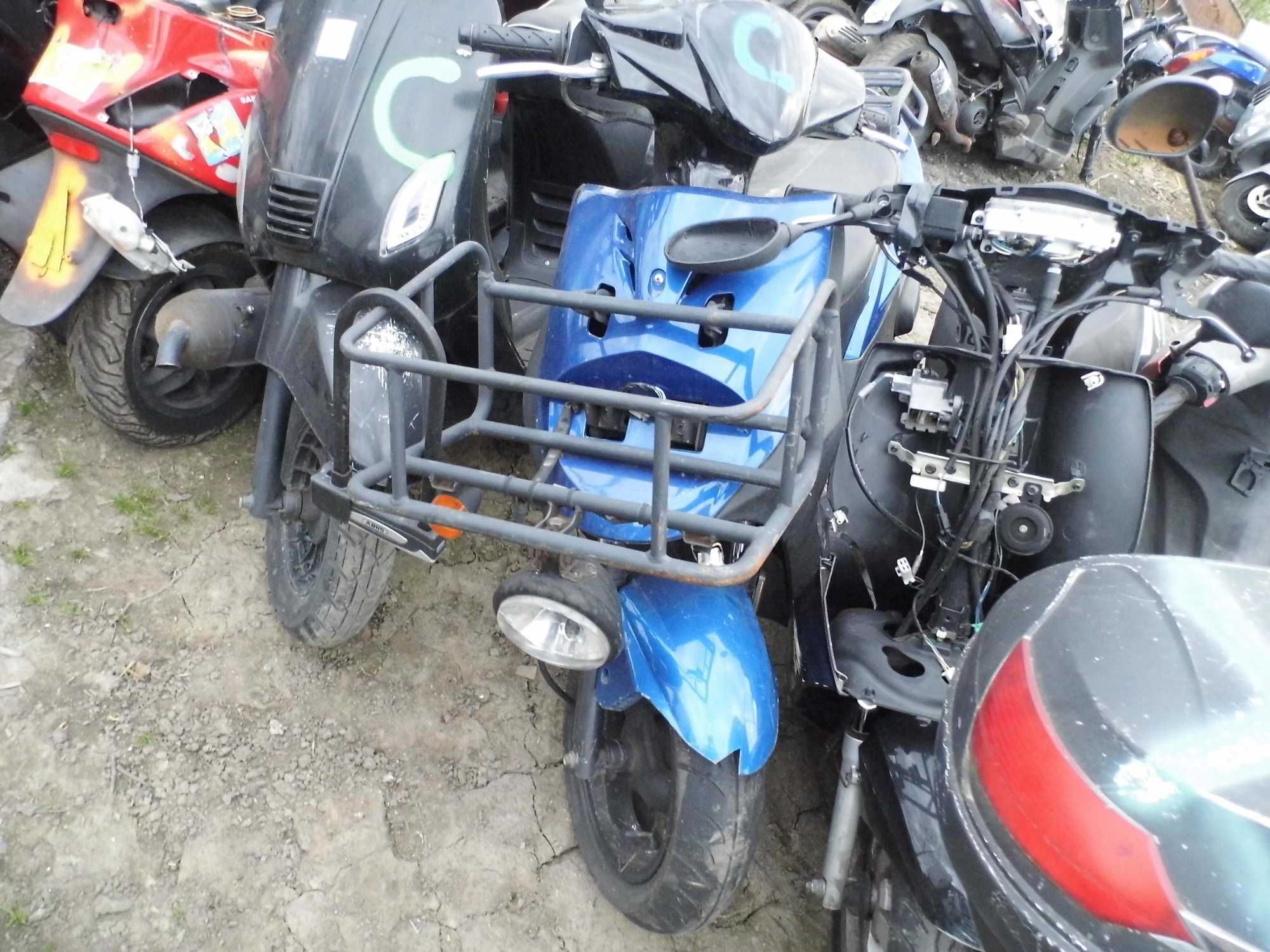 KYMCO AGILITY CARRY 50 4T  silnik czesci lagi bagaznik lampa pokrywa