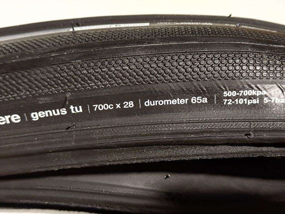 Opona szosowa Ere Genus Tu 700x26, 700x28, 700x30, nowa (775)