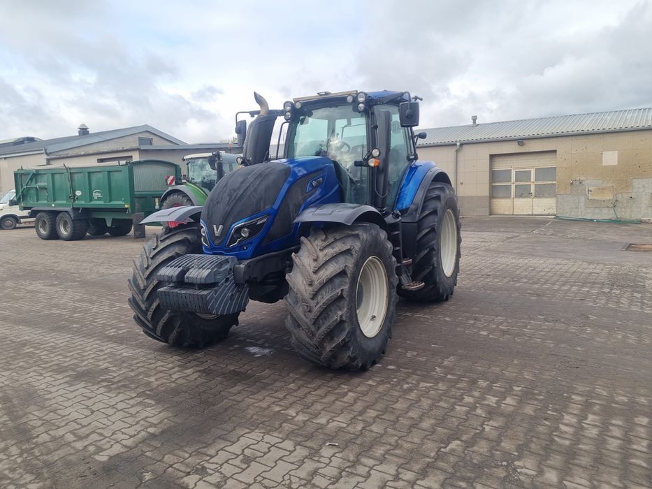 Valtra T144 Salon Polska