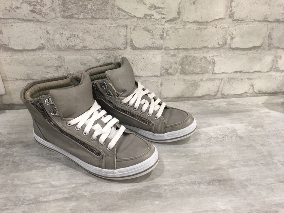 Кеды 38 р  высокие , кроссовки , хайтопы