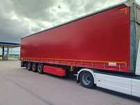 Schmitz Cargobul SCB*S3T standard. W Super stanie. Pod dach.Podn oś