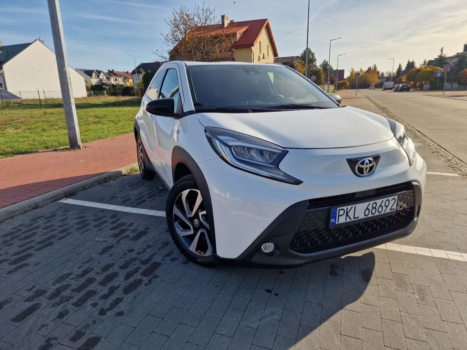 Toyota Aygo X AUTOMAT Na Gwarancji Producenta Klimatyzacja El.Szyby Kamera Cofania