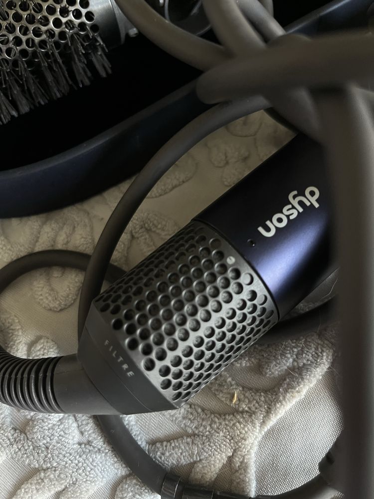 Dyson Airwrap Multi-Styler Complete, модель HS05