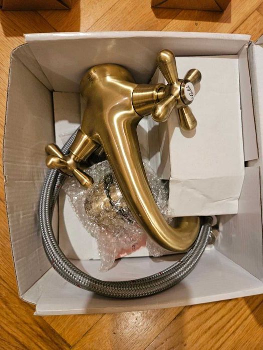 wieszaczki lazienkowe