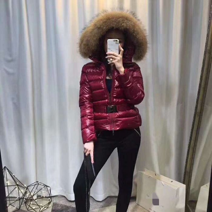 Moncler Tatie женские пуховики натур мех XS,S,M