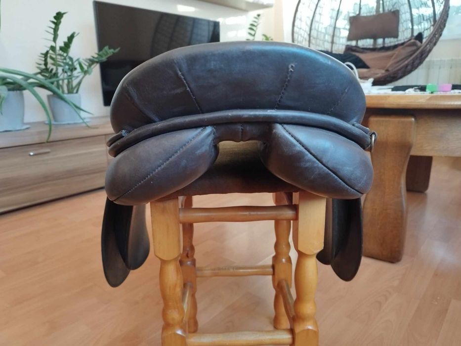 Siodło wszechstronne o profilu skokowym Trainer's 18"