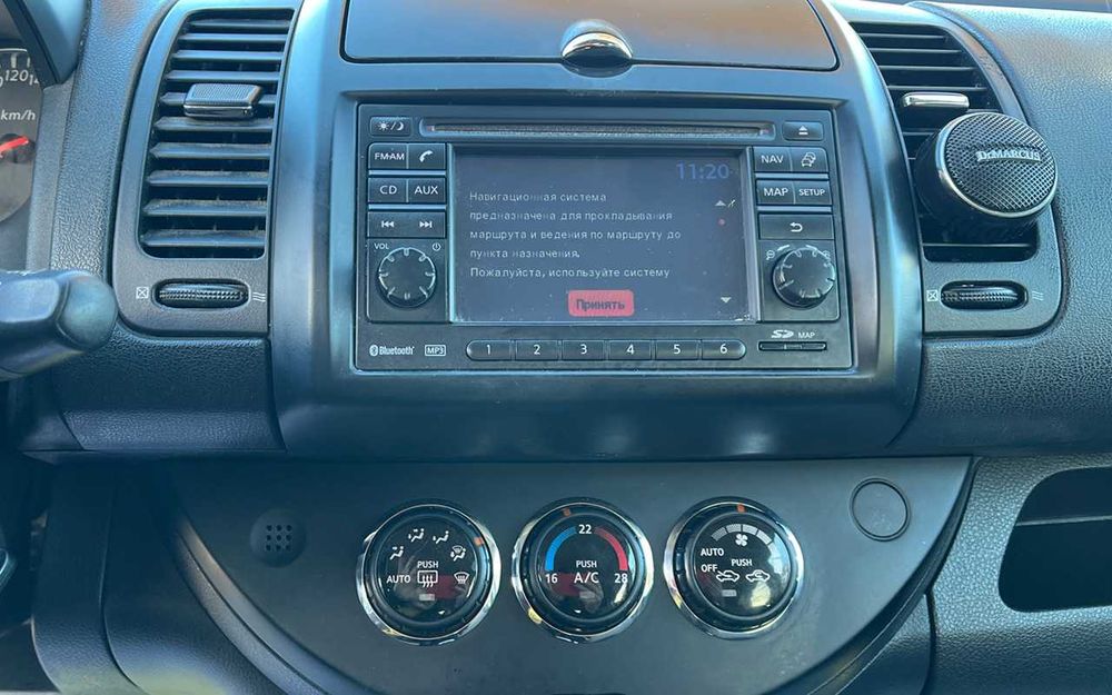 Nissan Note 2011