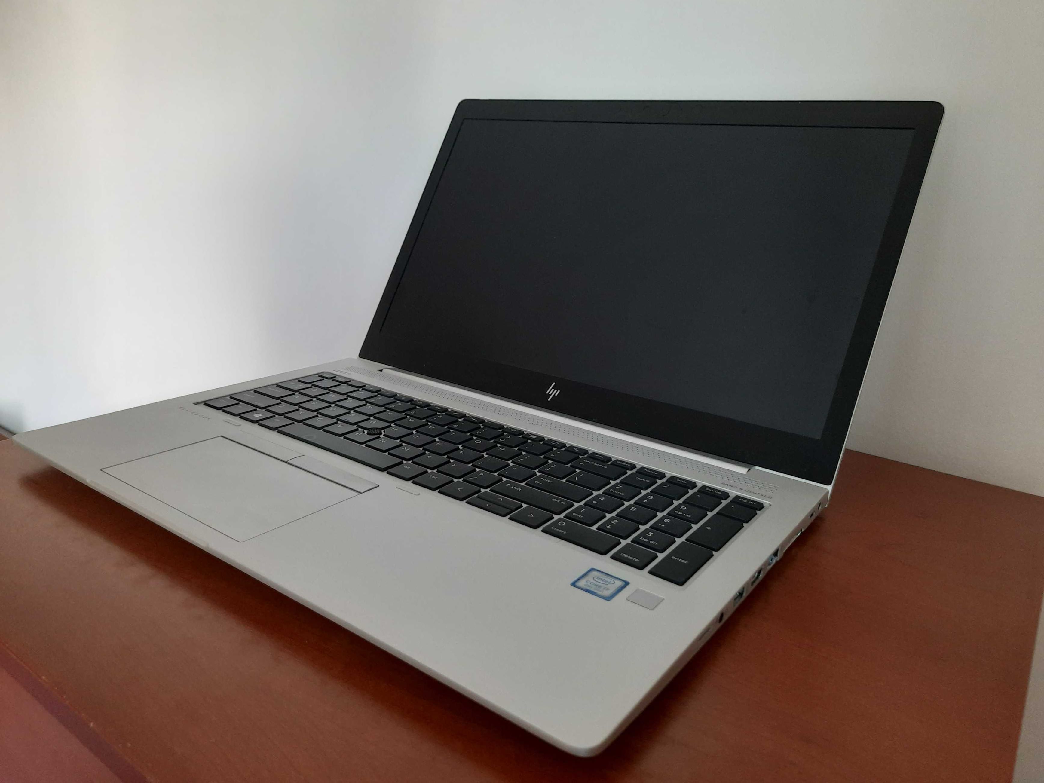 HP EliteBook 850 G6 | i7-8665U | 16GB | SSD 500GB | 15.6” Semi-novo