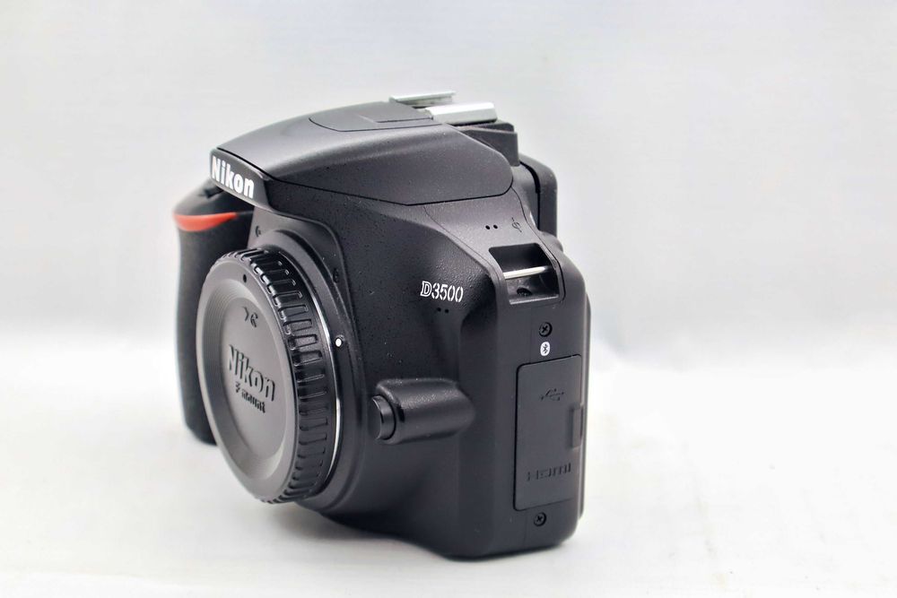 Nikon D3500 korpus stan bdb