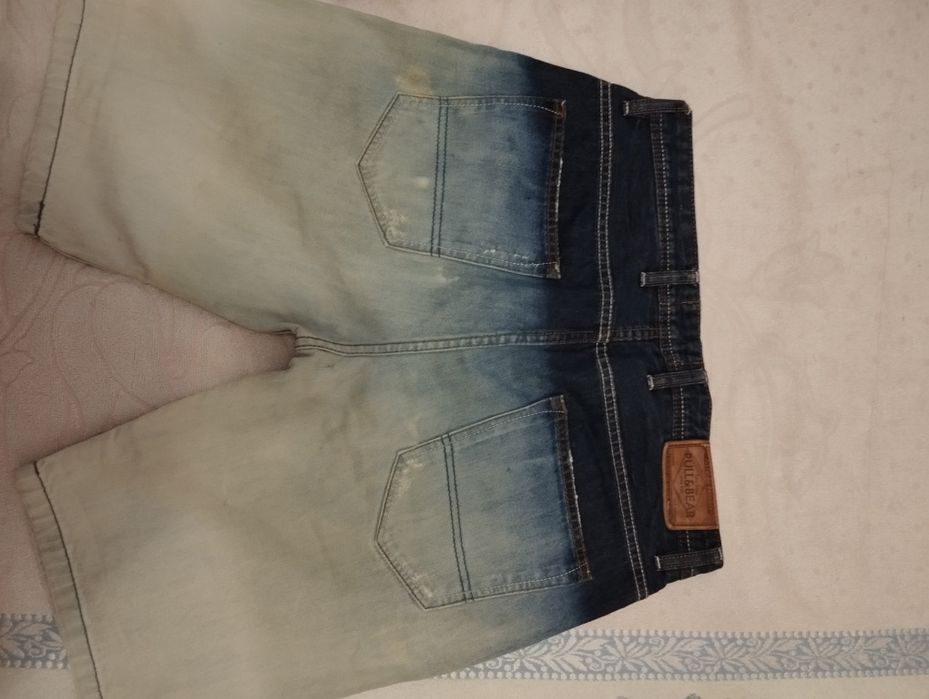 Джинсовые шорты фирмы Пул энд Бир