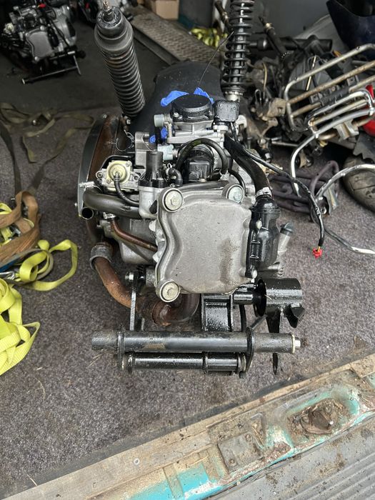Vespa gts 125 silnik