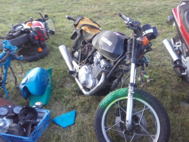 suzuki gsx400 gsx 400 silnik lagi gaźniki moduł bak kranik koło części