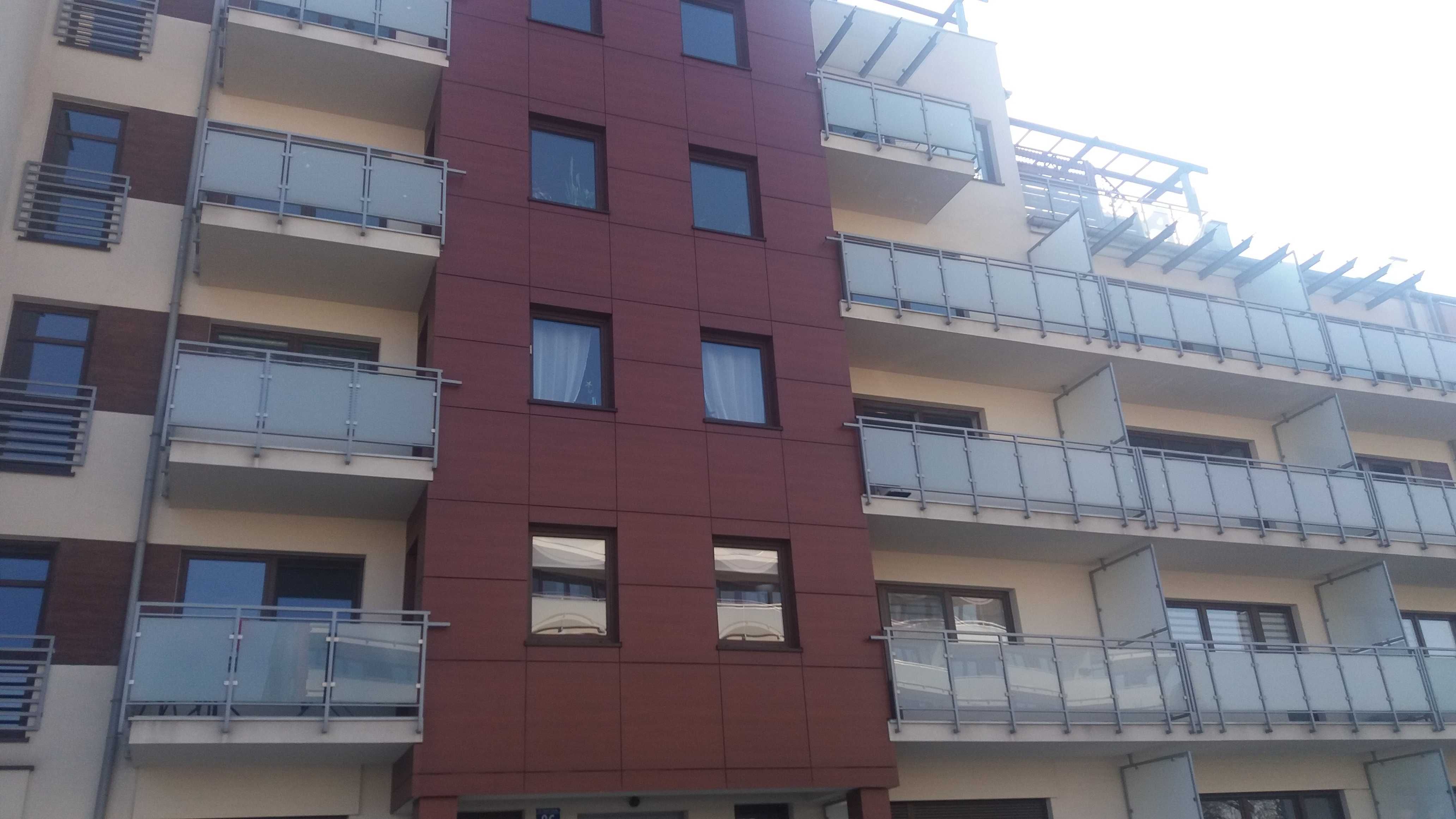Duża kawalerka 34m2 z wydzieloną sypialnią oraz dodatkową garderobą