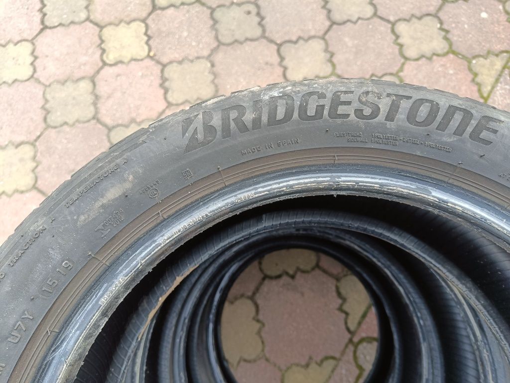 Opony letnie Bridgestone 215/50 r17
Turanza T005