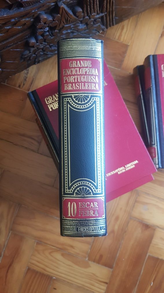 Grande Enciclopédia Portuguesa e Brasileira  56 volumes