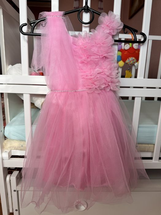 Сукня святкова  на дівчинку на 1 рік