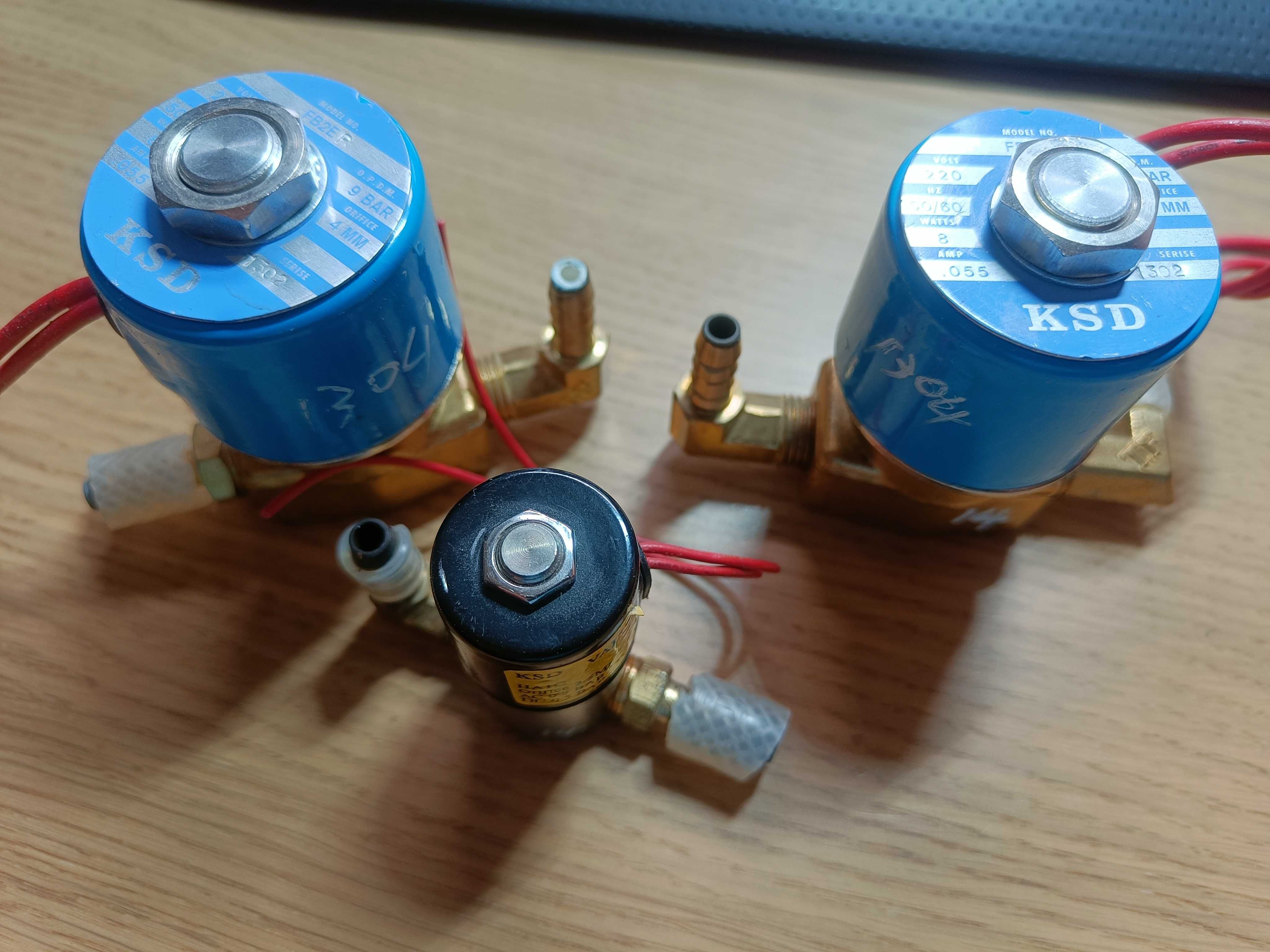 Elektrozawory trzy sztuki