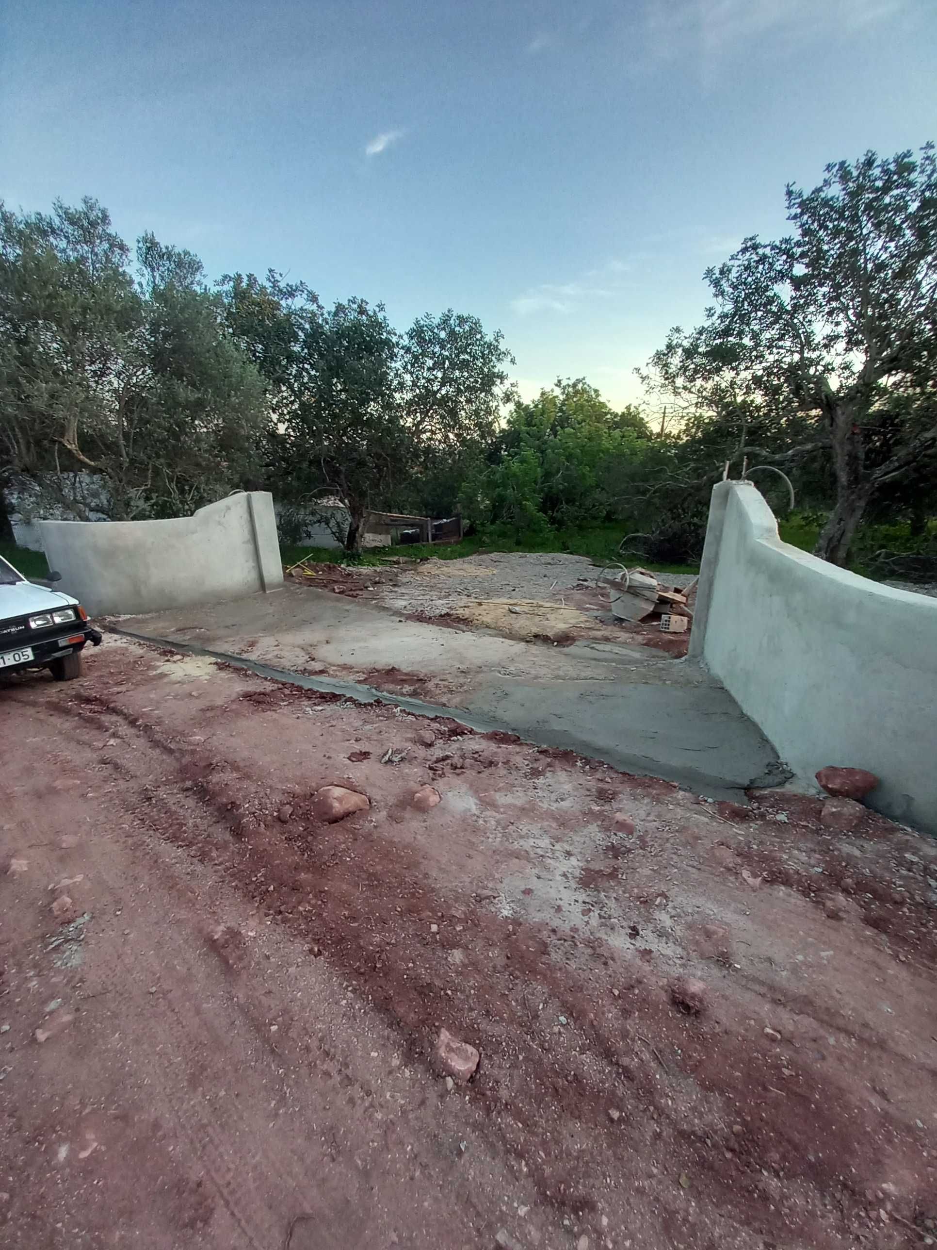 Construção civil e  diversos serviços  da area