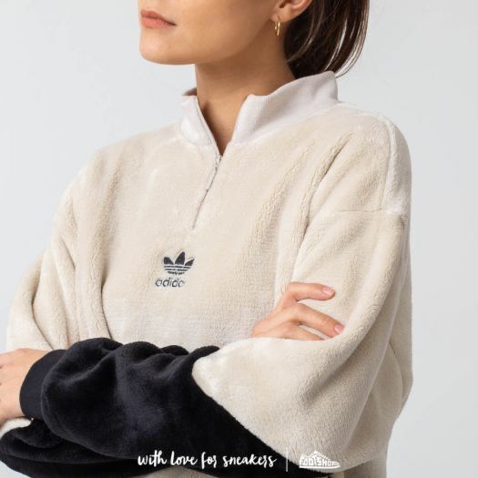 Меховушка Adidas