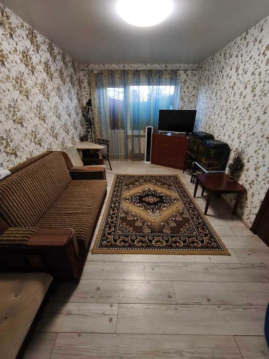 Продам 2-кімн.квартиру 45,9кв.м,індивідуальне газ.опалення,балкон,торг