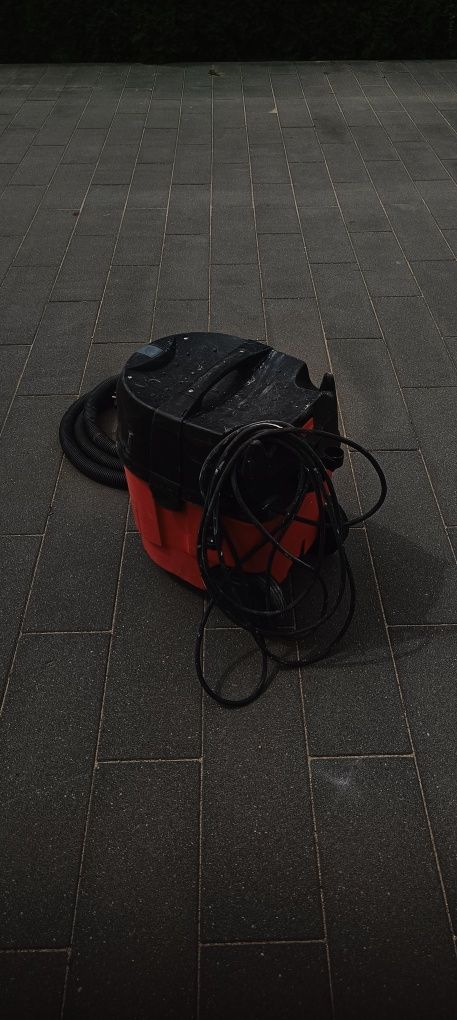 Odkurzacz przemysłowy budowlany na mokro z otrząsaczem flex Karcher