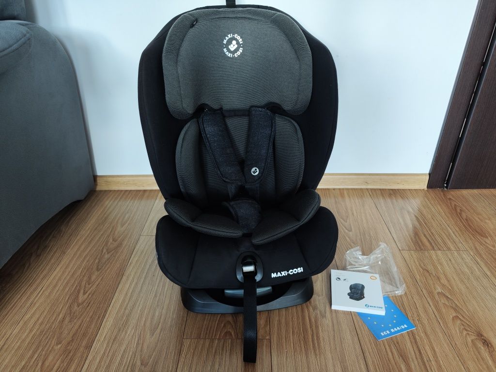 Fotelik Maxi Cosi Titan 9-36kg