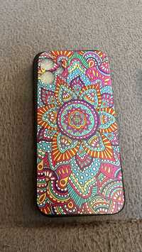 iPhone 12 etui z kolorowym motywem