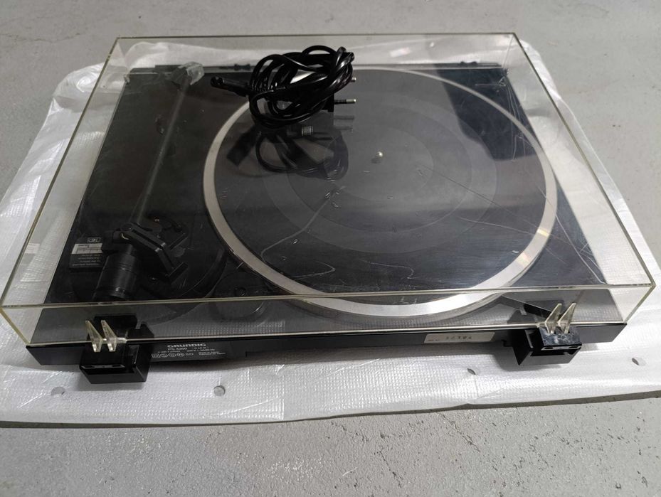 Gira discos Grundig PS 4300