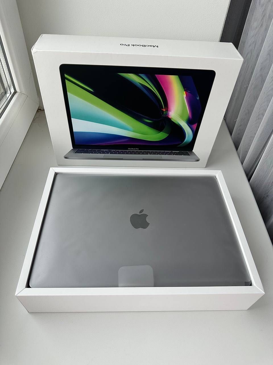 Мак бук про 13 Apple MacBook Pro 13, 256GB, Space Gray M1 2020