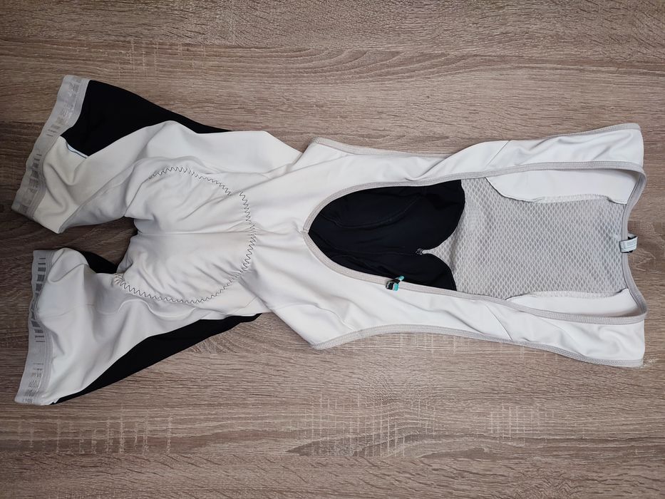 Велотріко Assos fi.uno gp size m